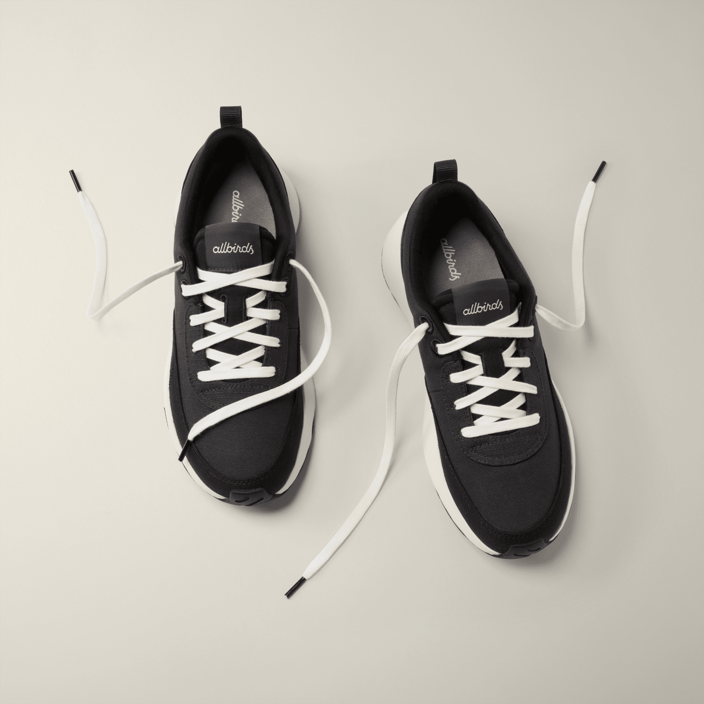 Women's Courier, Dark Grey, Natural White (Natural White)