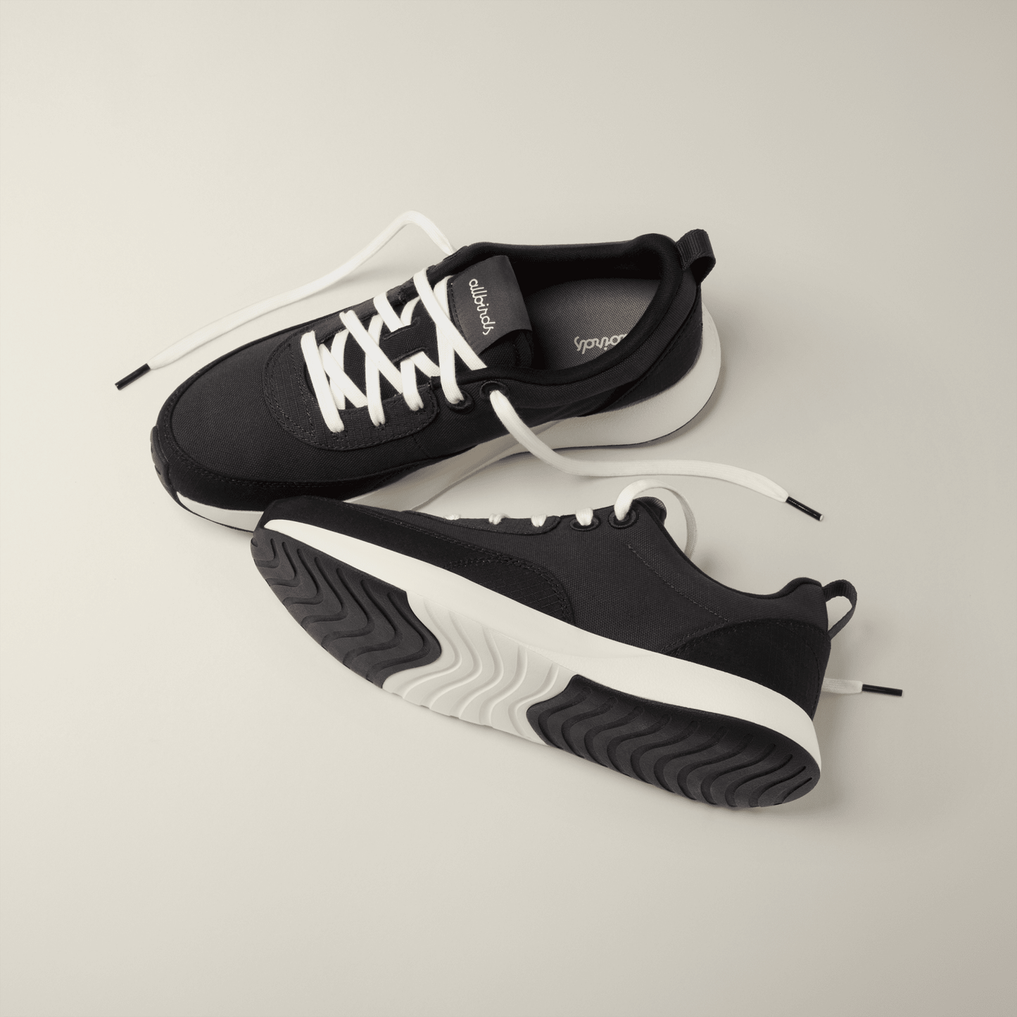 Women's Courier, Dark Grey, Natural White (Natural White)